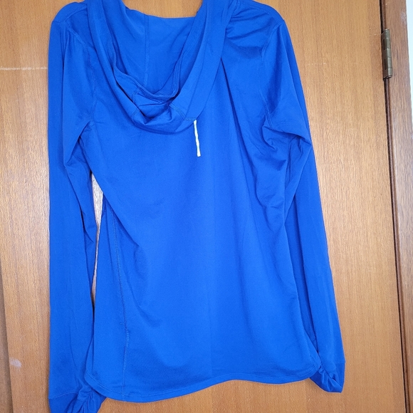 Nike Pullover - Picture 5 of 5